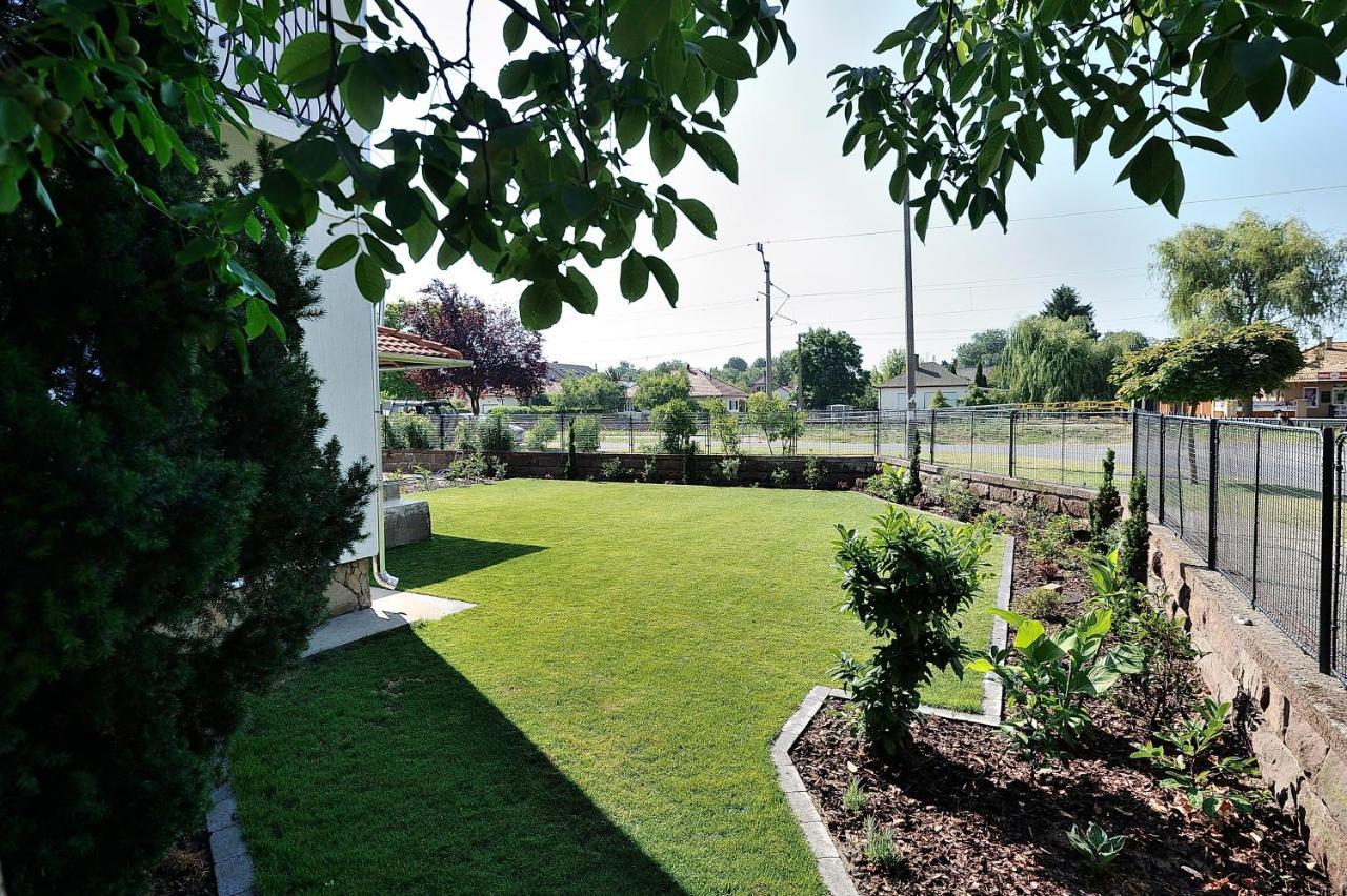 Best Apartman Lelle Balatonlelle Luaran gambar