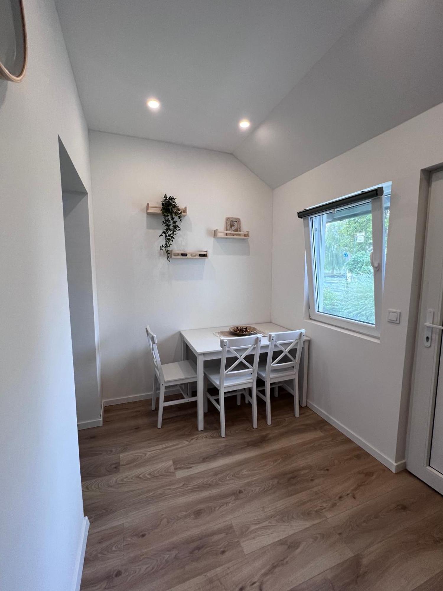 Best Apartman Lelle Balatonlelle Luaran gambar